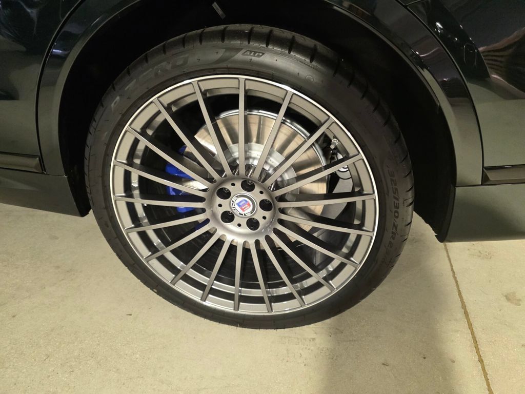 New 2026 BMW ALPINA XB7 AWD/4WD image 6