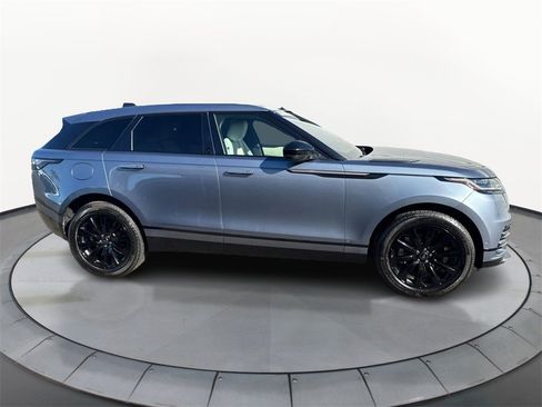 Used 2021 Land Rover Range Rover Velar R-Dynamic S image 4
