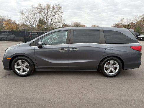 Used 2018 Honda Odyssey EX image 17