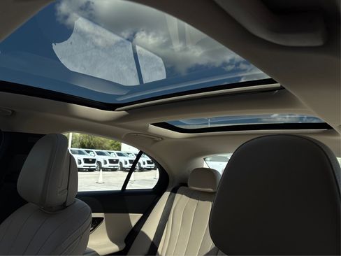 Used 2024 Mercedes-Benz E 350 4MATIC Sedan image 32