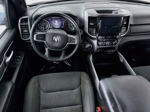 Used 2022 RAM 1500 Big Horn AWD/4WD image 4