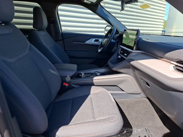 New 2027 Ford Explorer Active RWD image 35
