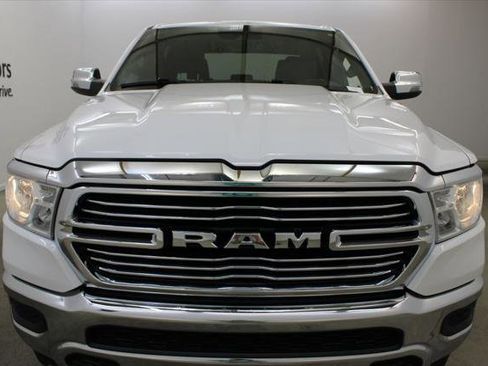 Used 2024 RAM 1500 Laramie AWD/4WD image 7