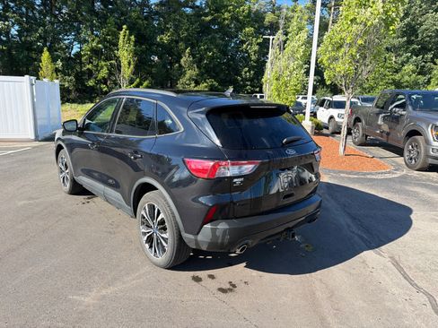 Used 2022 Ford Escape SEL w/ SEL Stealth AWD Package image 7