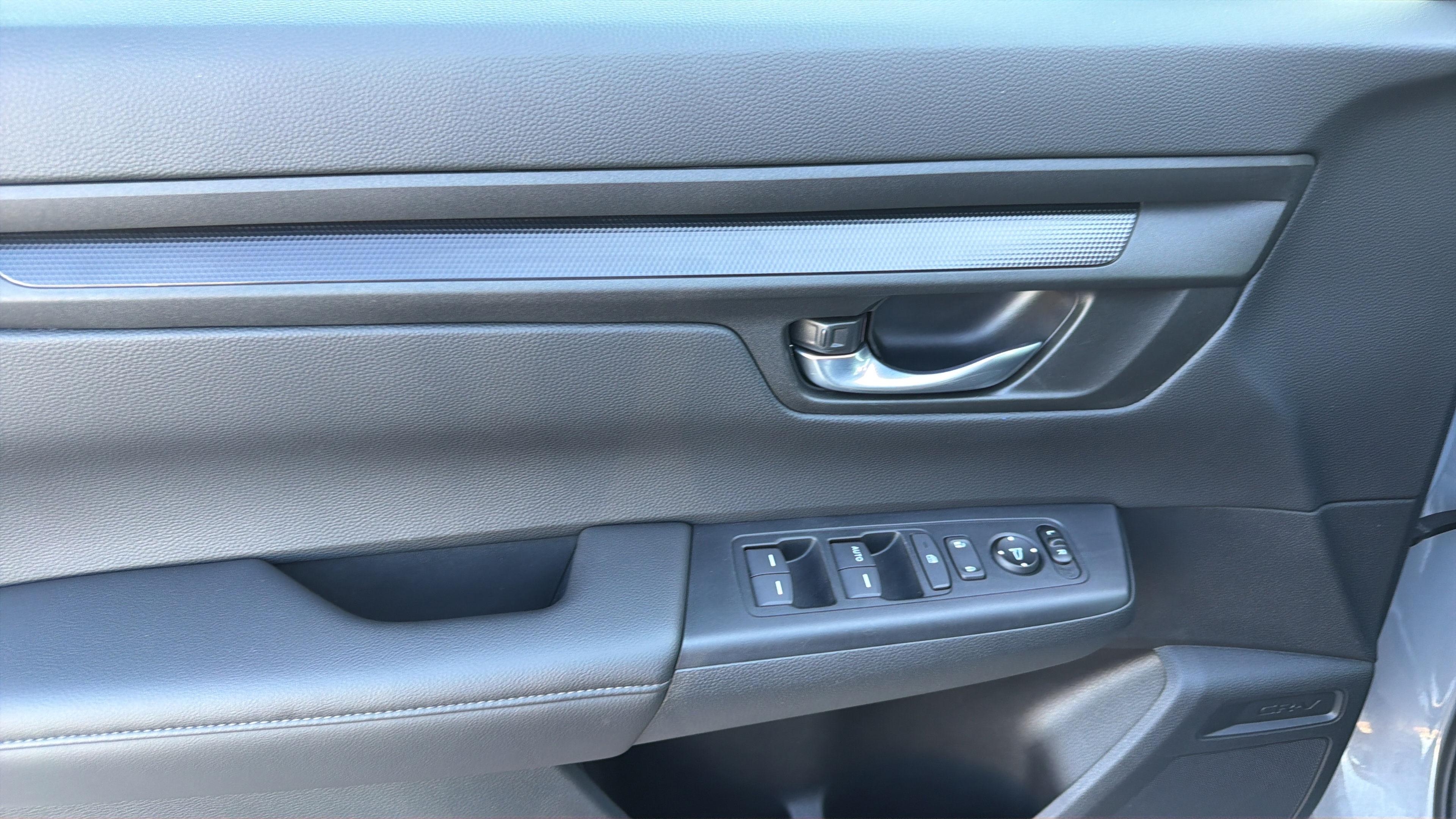 Used 2026 Honda CR-V LX image 15