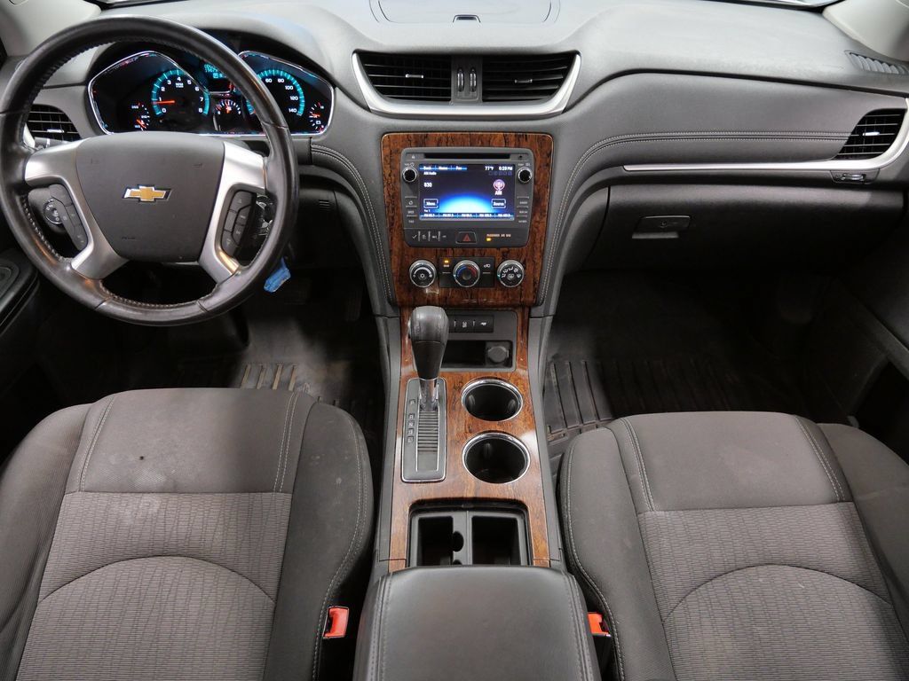 Used 2014 Chevrolet Traverse LT AWD/4WD image 17