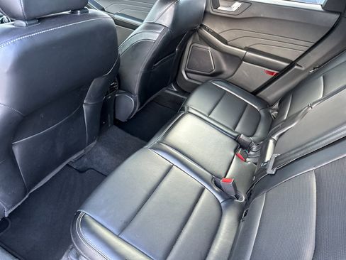 Used 2024 Ford Escape Platinum image 11