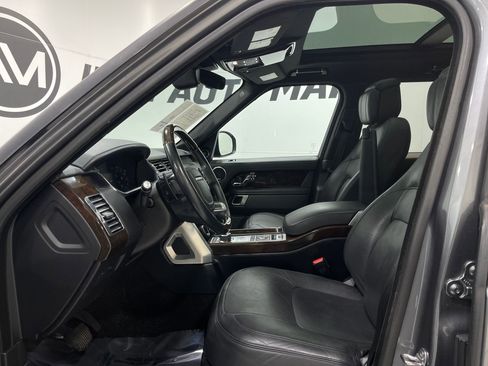 Used 2019 Land Rover Range Rover Supercharged AWD/4WD image 13