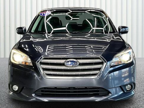 Used 2017 Subaru Legacy 2.5i Limited AWD/4WD image 2