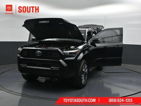 Used 2025 Toyota 4Runner TRD Sport Premium AWD/4WD image 61