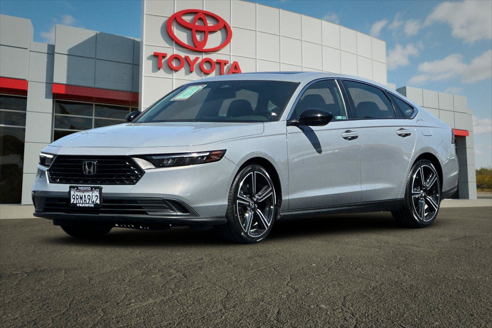 Used 2025 Honda Accord Sport image 7