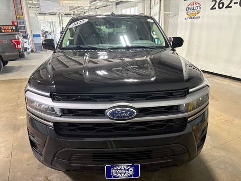 Certified 2022 Ford Expedition XLT w/ Equipment Group 202A AWD/4WD image 4