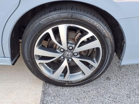 Certified 2023 Honda Odyssey Touring image 12