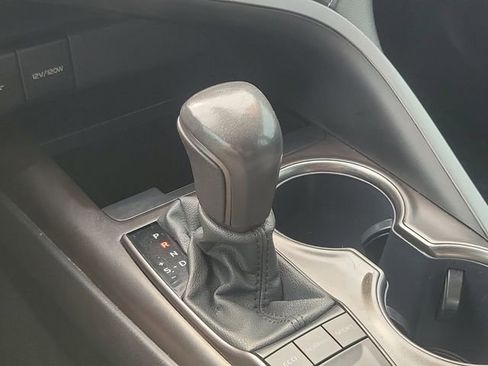 Used 2024 Toyota Camry SE FWD image 29