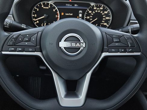 New 2025 Nissan Altima 2.5 SV image 19