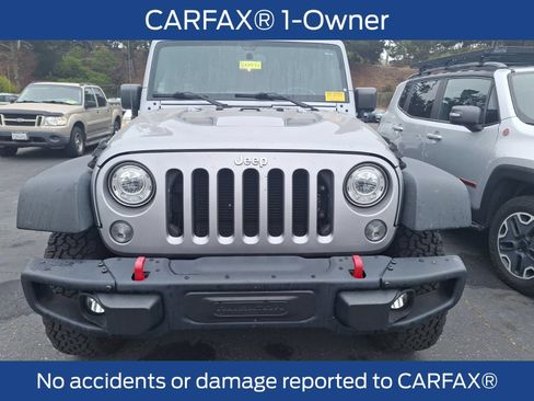 Used 2017 Jeep Wrangler Unlimited Rubicon AWD/4WD image 2