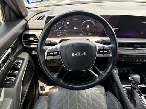 Certified 2023 Kia Telluride SX X-Line AWD/4WD image 19