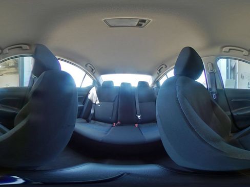 Used 2025 Nissan Versa SV FWD image 40