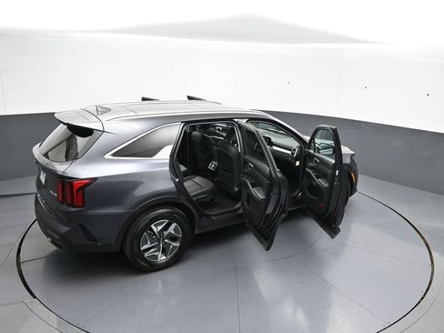Certified 2021 Kia Sorento EX FWD image 48