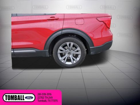 Certified 2023 Ford Explorer XLT w/ Equipment Group 202A RWD image 32