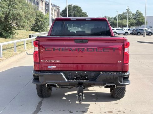 Used 2021 Chevrolet Silverado 1500 LT Trail Boss w/ Bed Protection Package AWD/4WD image 5
