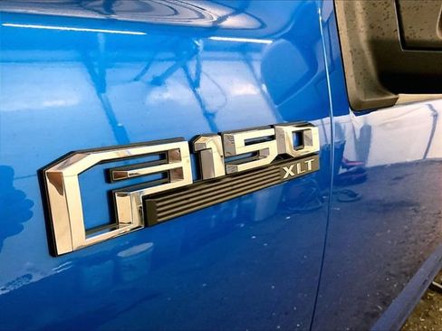 Used 2019 Ford F150 XLT w/ Equipment Group 302A Luxury AWD/4WD image 14