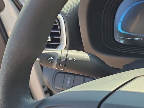 New 2026 Hyundai Venue SE FWD image 26