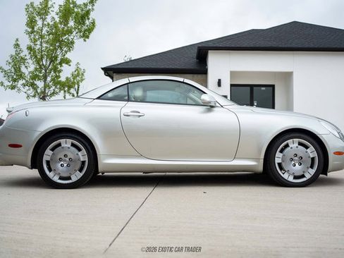 Used 2003 Lexus SC 430 Convertible RWD image 21