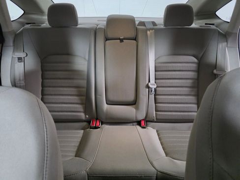 Used 2019 Ford Fusion SE FWD image 17