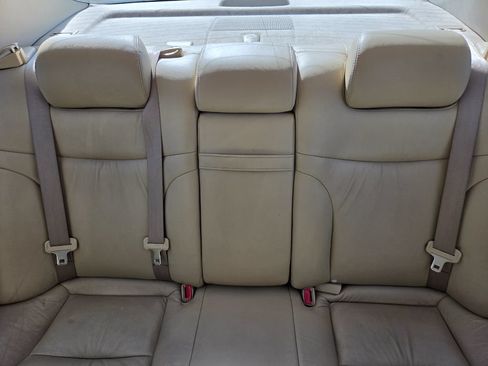 Used 2005 Lexus ES 330 FWD image 21