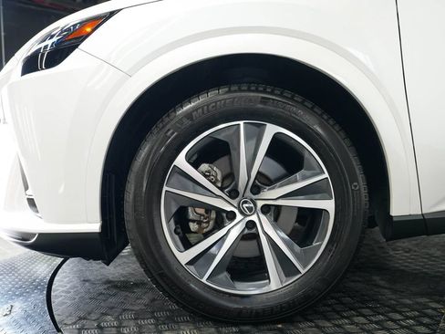 Used 2023 Lexus RX 350 Premium w/ Accessory Package AWD/4WD image 9