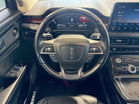 Used 2023 Lincoln Nautilus Reserve w/ Equipment Group 201A AWD/4WD image 19