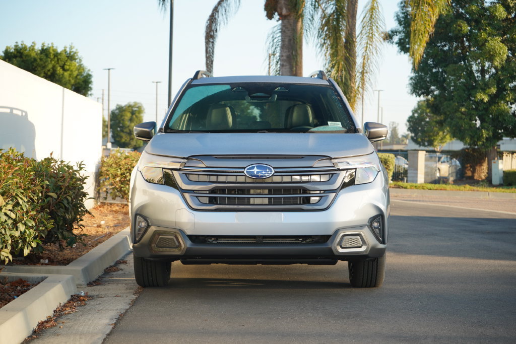 New 2026 Subaru Forester Touring AWD/4WD image 6
