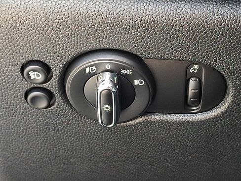 Used 2024 MINI Cooper S FWD image 24