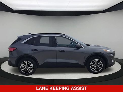 Used 2021 Ford Escape SEL AWD/4WD image 9