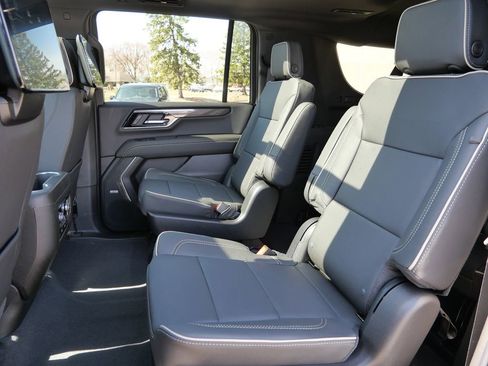 New 2026 GMC Yukon XL Elevation w/ Elevation Premium Package AWD/4WD image 36
