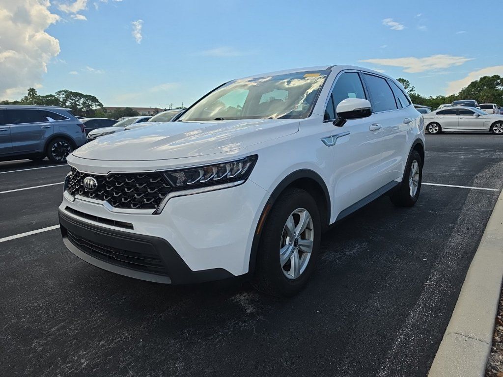 Used 2021 Kia Sorento LX FWD image 5
