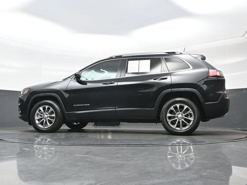Used 2021 Jeep Cherokee Latitude Lux w/ Comfort/Convenience Group AWD/4WD image 25