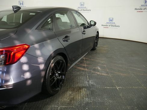 Used 2022 Honda Civic Sport image 5