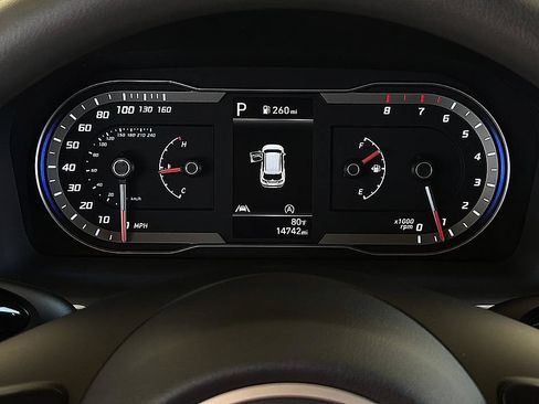 Certified 2024 Hyundai Tucson SEL FWD image 12