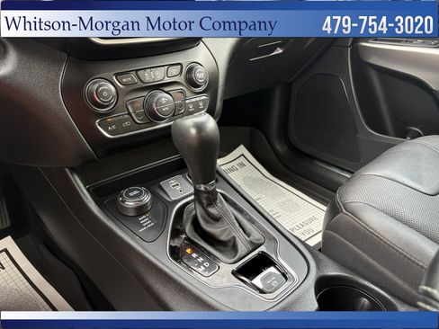 Used 2020 Jeep Cherokee Limited w/ Trailer Tow Group AWD/4WD image 31