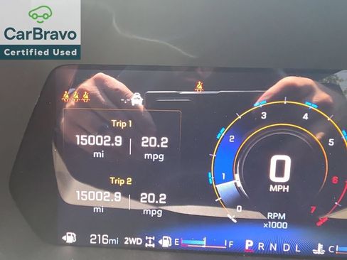 Used 2025 Chevrolet Colorado ZR2 w/ Technology Package AWD/4WD image 15