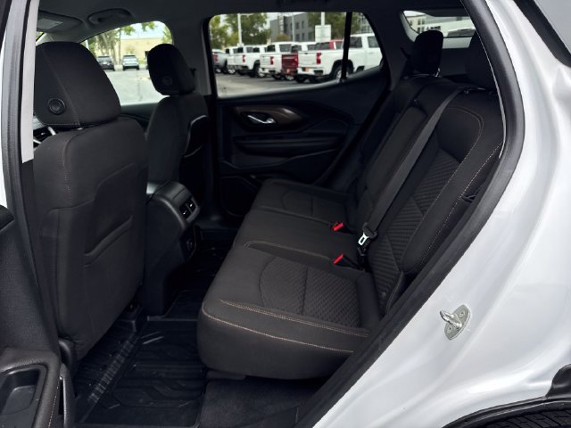 Used 2020 GMC Terrain SLE w/ Driver Convenience Package AWD/4WD image 25