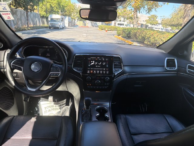 Used 2020 Jeep Grand Cherokee Limited w/ Luxury Group II RWD image 12