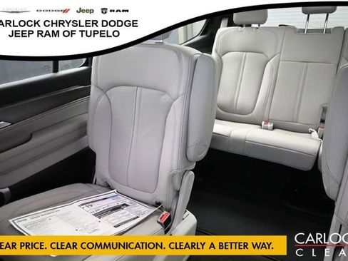 New 2026 Jeep Grand Wagoneer 4WD w/ Premium Group I image 25