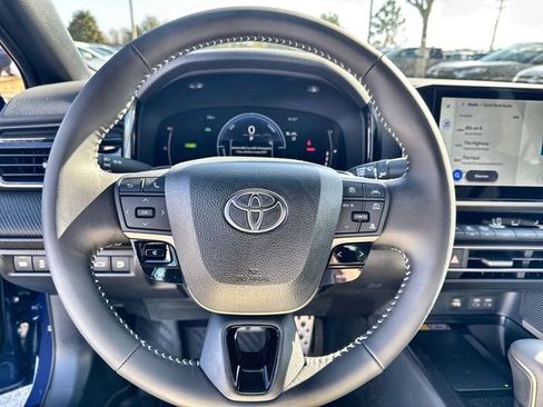 New 2026 Toyota Camry SE image 23