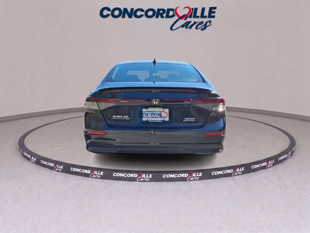 Used 2025 Honda Accord Sport image 5