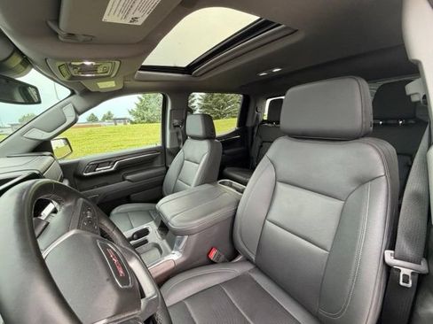 Used 2024 GMC Sierra 1500 SLT w/ SLT Premium Plus Package AWD/4WD image 9
