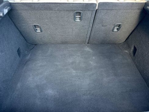 Used 2019 MAZDA MAZDA3 Hatchback w/ Preferred Package image 15