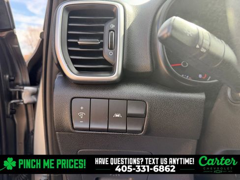 Used 2021 Kia Sportage LX image 21